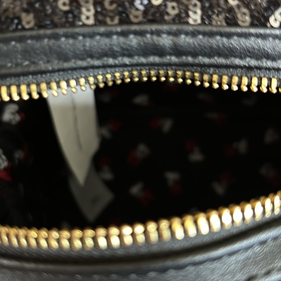 Loungefly Minnie Mouse Sequined Backpack - Picture 5 of 8